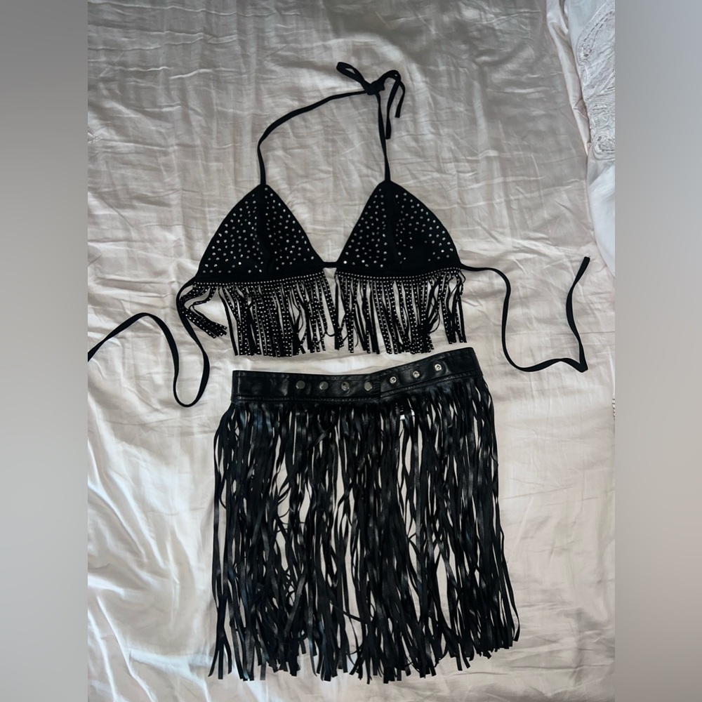 Black and Silver Fringe Music Festival Set